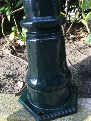 1 kraan als een staande fontein, aluminium groen incl. messing kraan, Laatste!